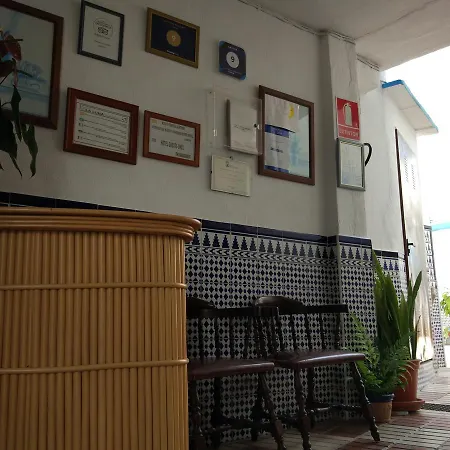 La Luna Guest house *